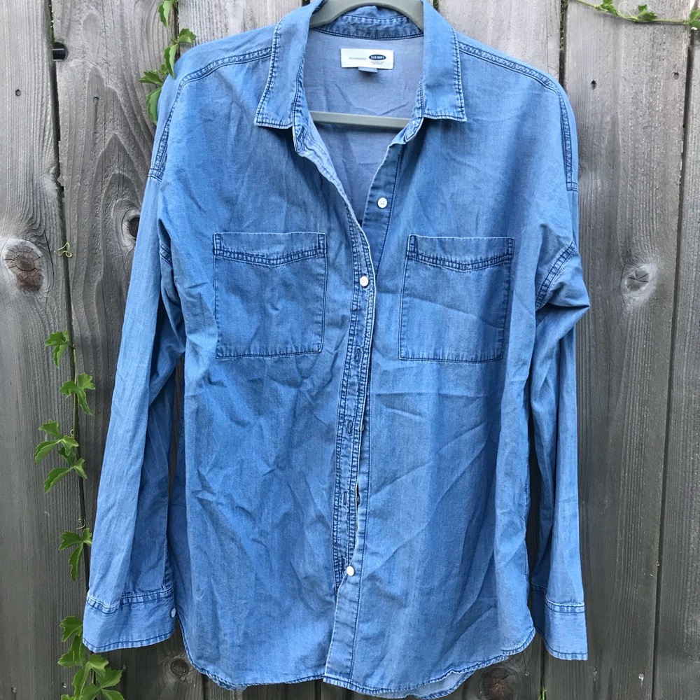 Unisex Old Navy denim button down shirt